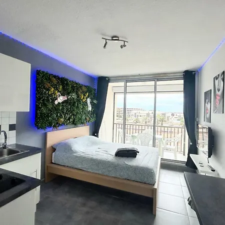 Apartment Naturiste Cap D'agde Heliopolis F 47